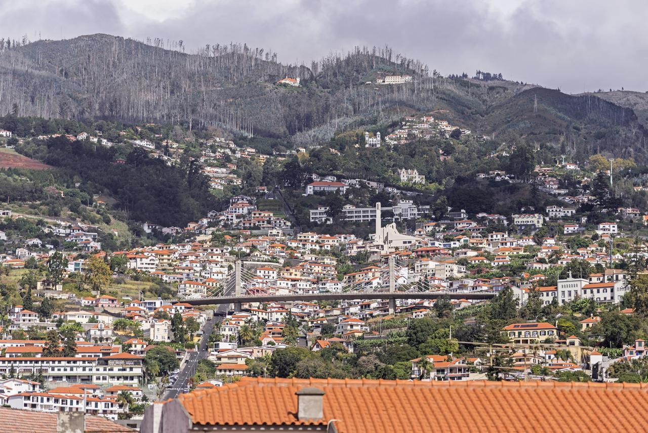 Downtown Funchal Apartments By An Island Apart Екстер'єр фото